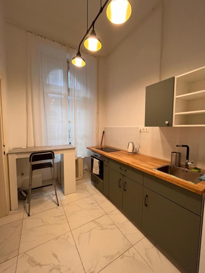 Calm, Artistic Apartment 9Th Distric Central City Budapest Kültér fotó